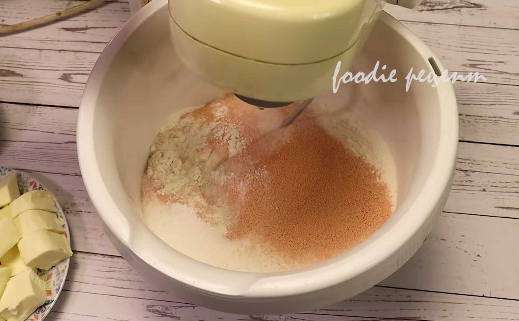 Кулич бриошь-Шаг 1