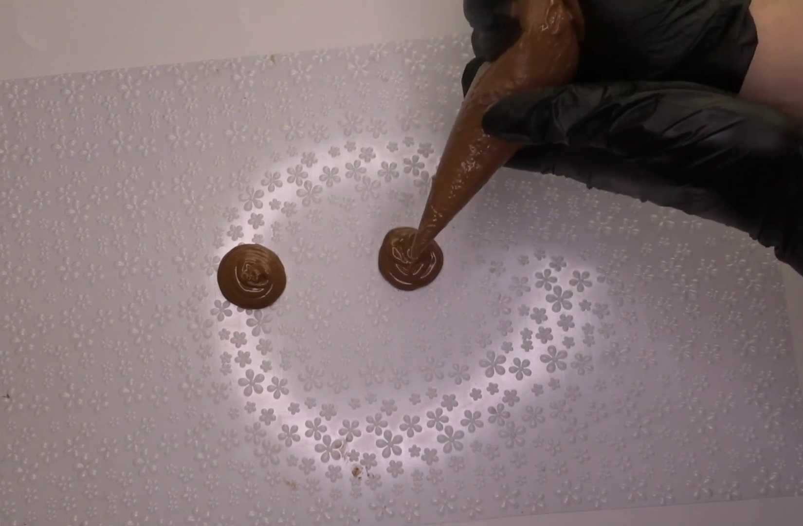 Ажурные шоколадные яйца на пасху-Шаг 6