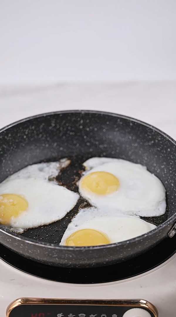 Детский сэндвич с курицей, яйцом и моцареллой-Шаг 3