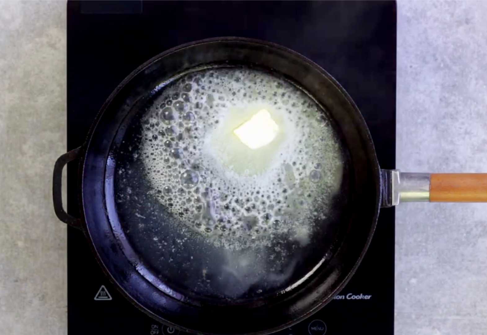 Яичница со шпинатом в духовке-Шаг 2