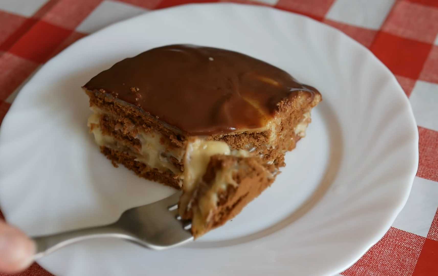 Торт из печенья с бананами и заварным кремом без выпечки-Шаг 13