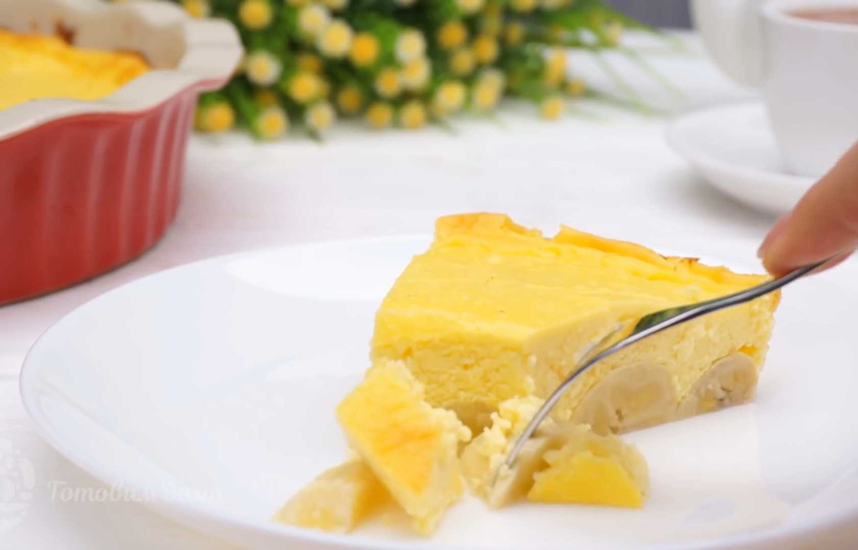 Творожная запеканка с бананом в духовке-Шаг 10