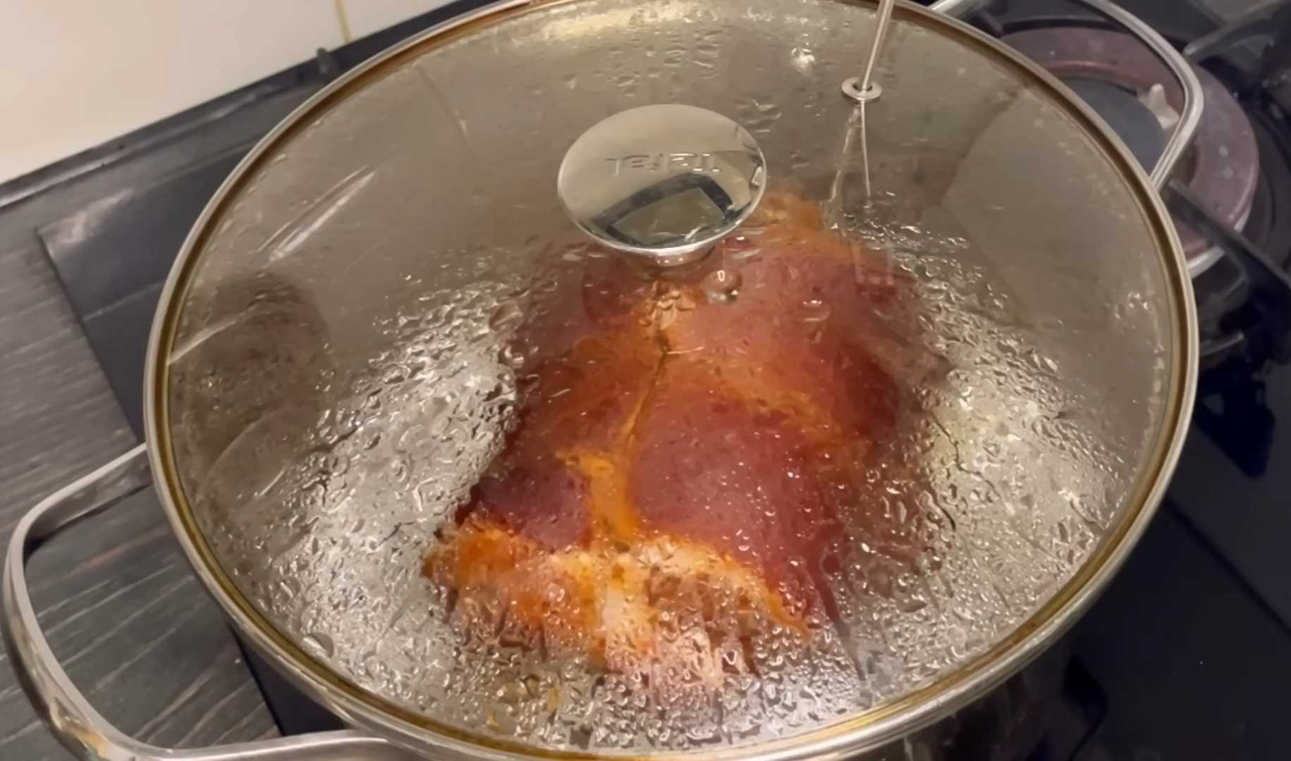 Грудинка и сало горячего копчения в кастрюле-Шаг 11