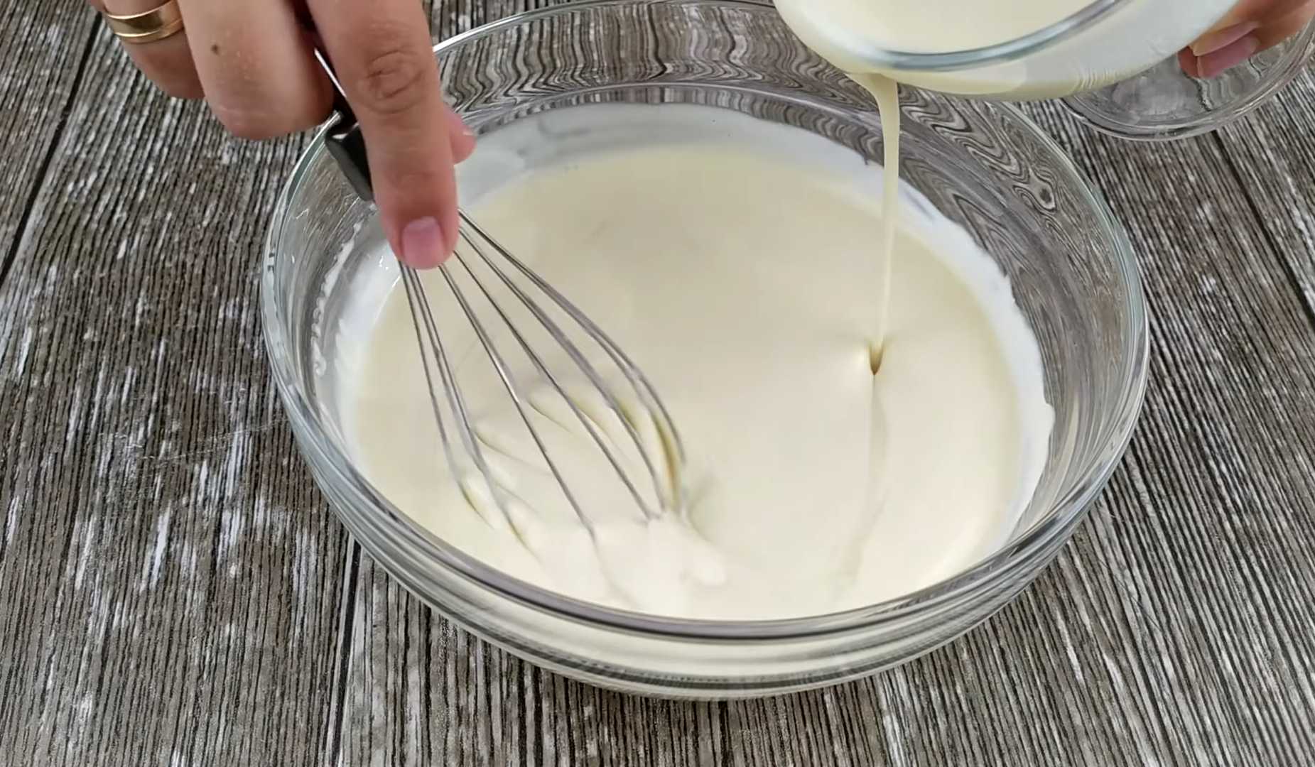 Торт Зебра без выпечки с шоколадным печеньем-Шаг 7