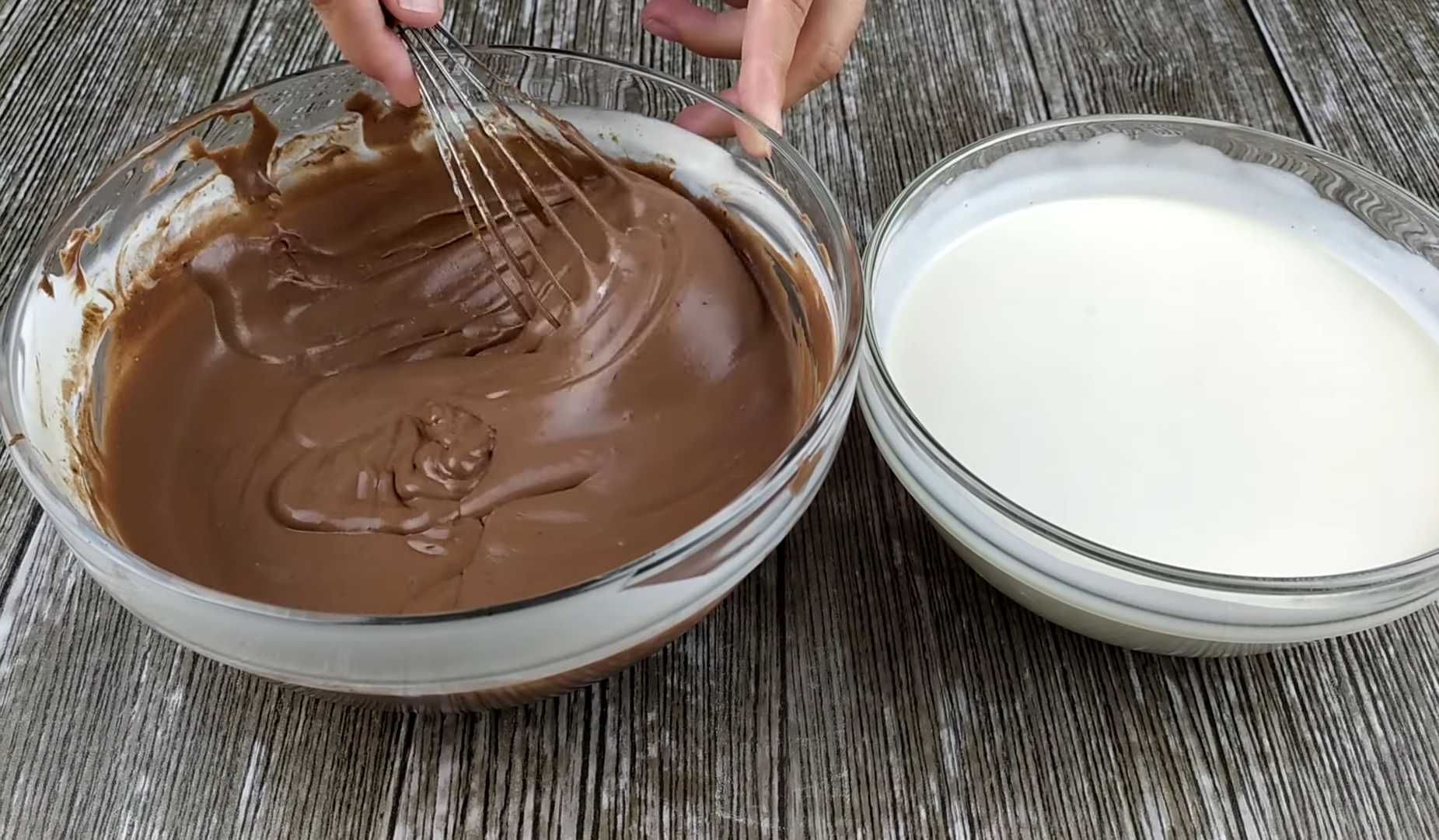 Торт Зебра без выпечки с шоколадным печеньем-Шаг 9