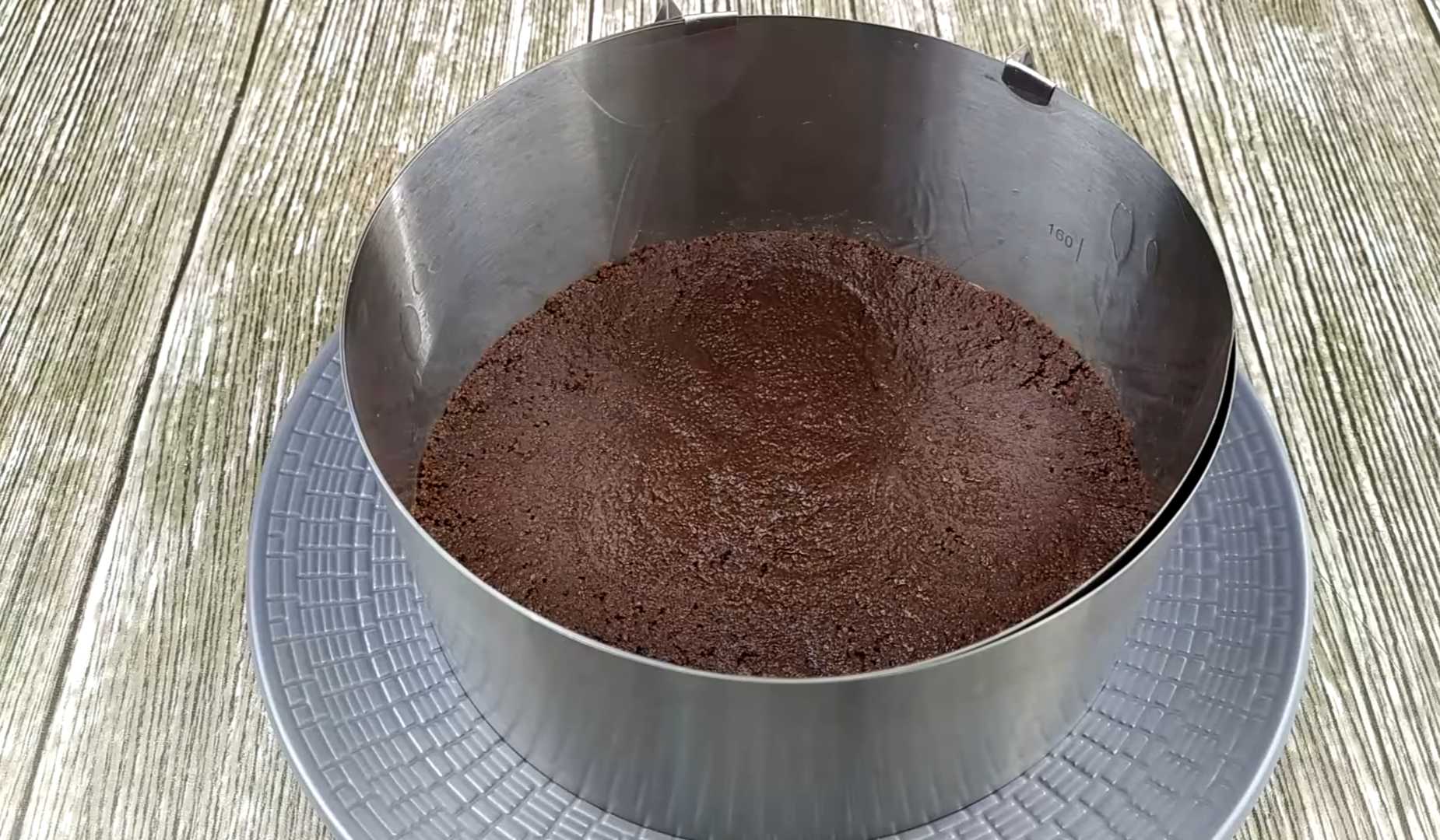 Торт Зебра без выпечки с шоколадным печеньем-Шаг 2