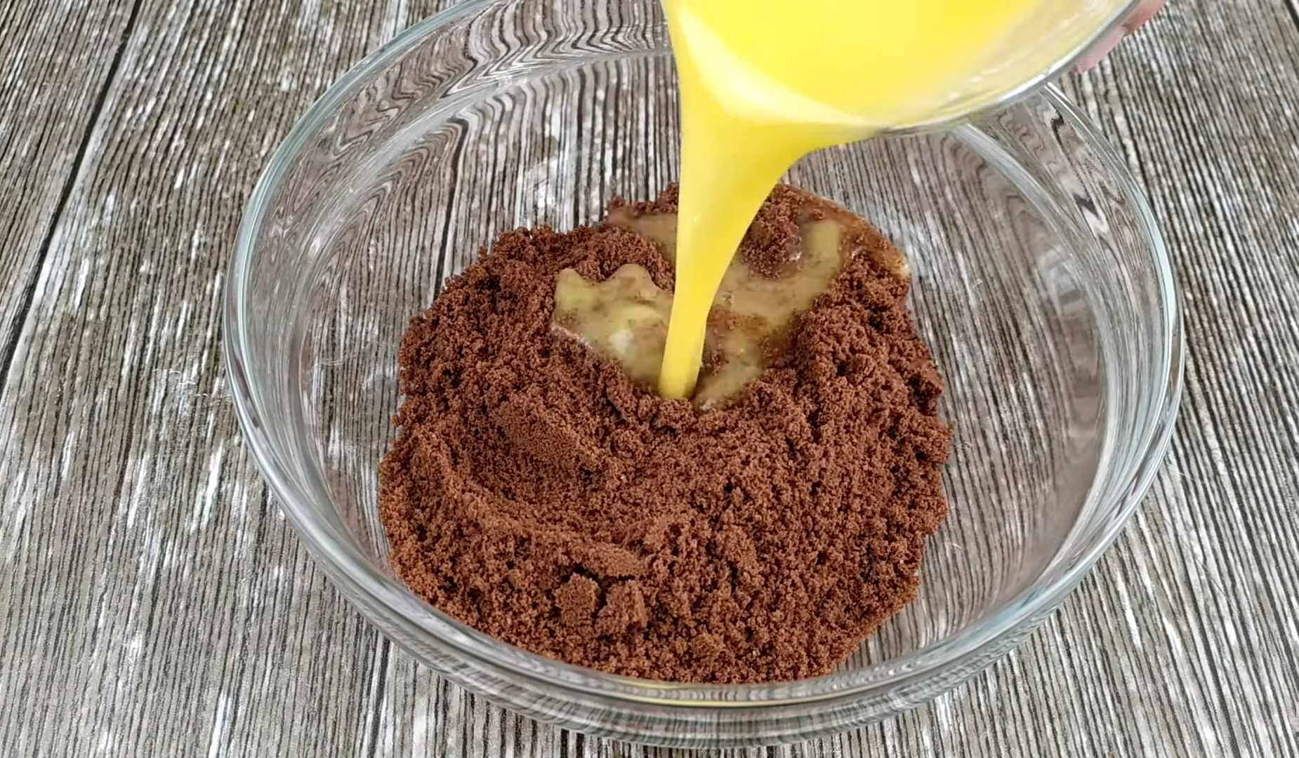 Торт Зебра без выпечки с шоколадным печеньем-Шаг 1