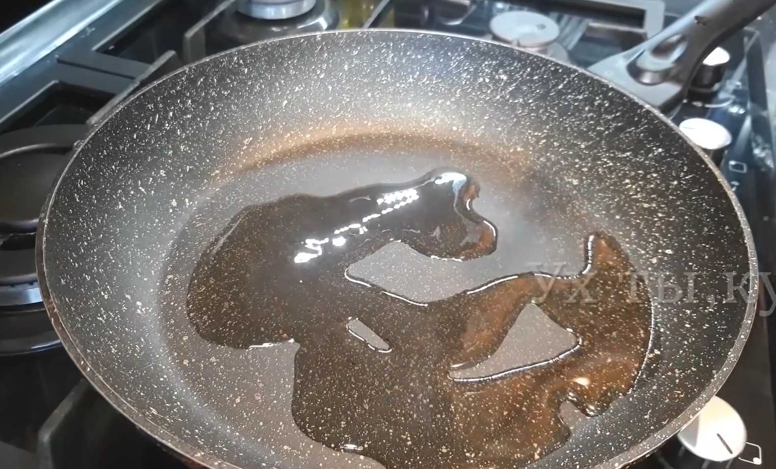 Яичница с кабачками и овощным рагу-Шаг 1