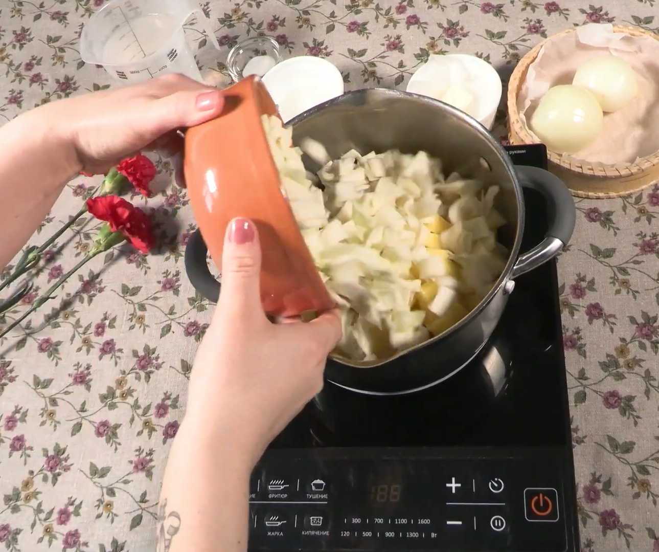 Солянка Тыловая и хлеб Ржевский-Шаг 1