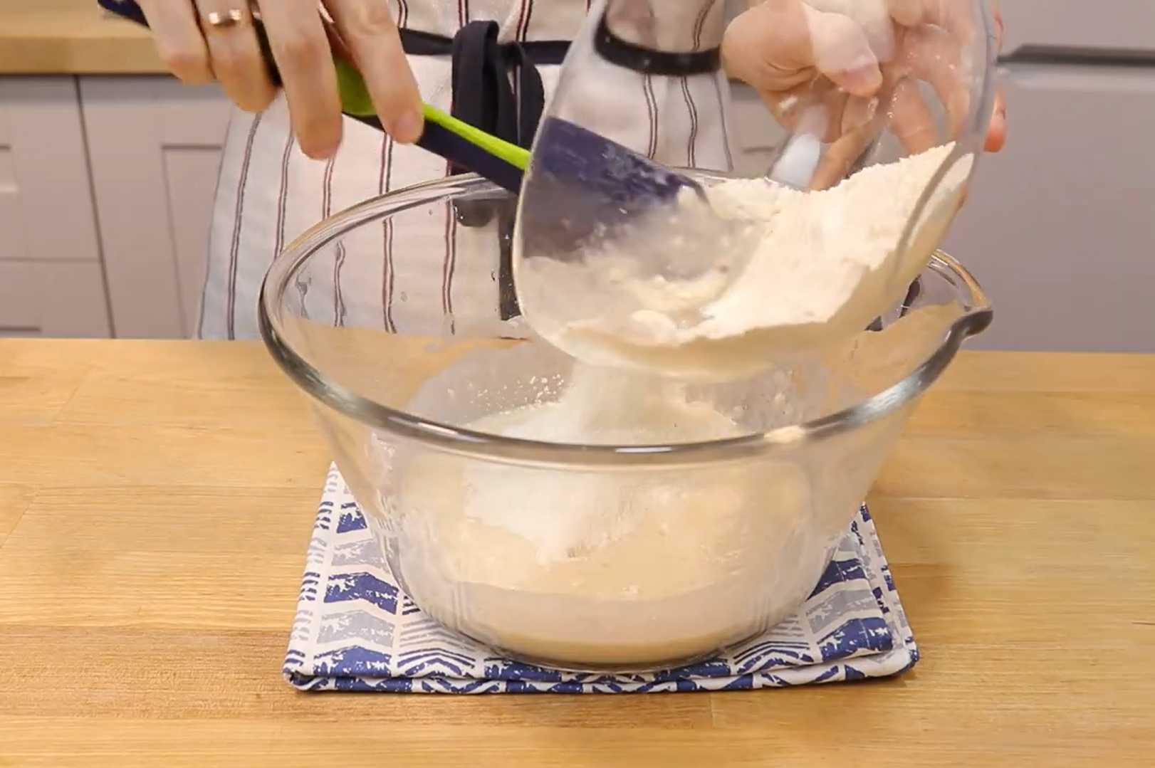 Закрытая пицца с курицей и сыром-Шаг 2