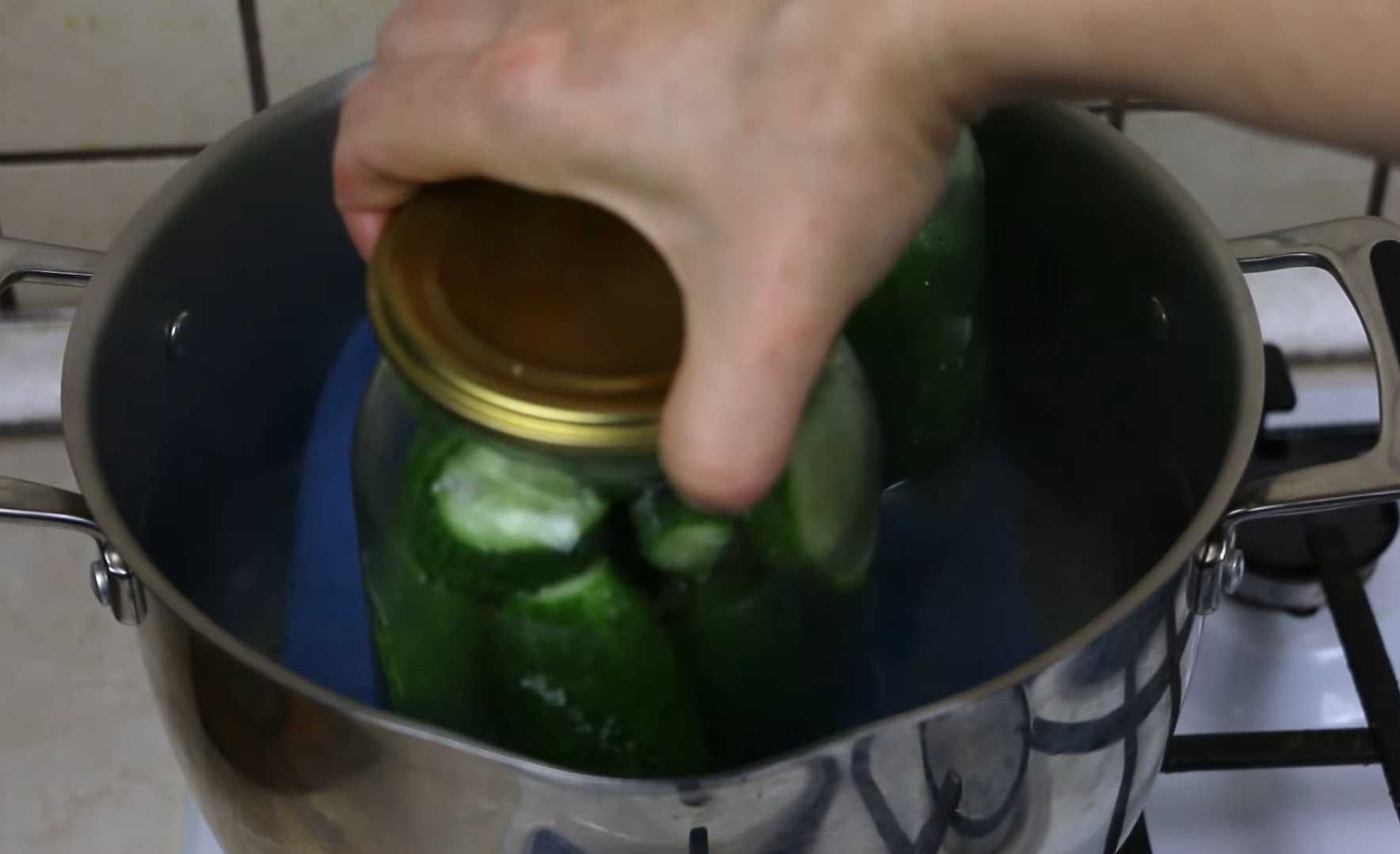 Маринованные огурцы сухой стерилизации-Шаг 8