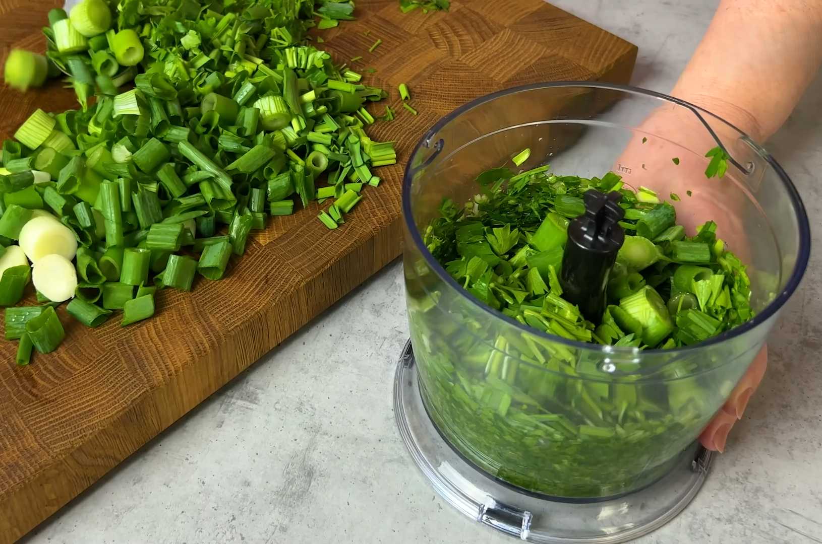 Заготовка зелени в банках и кубиках-Шаг 4