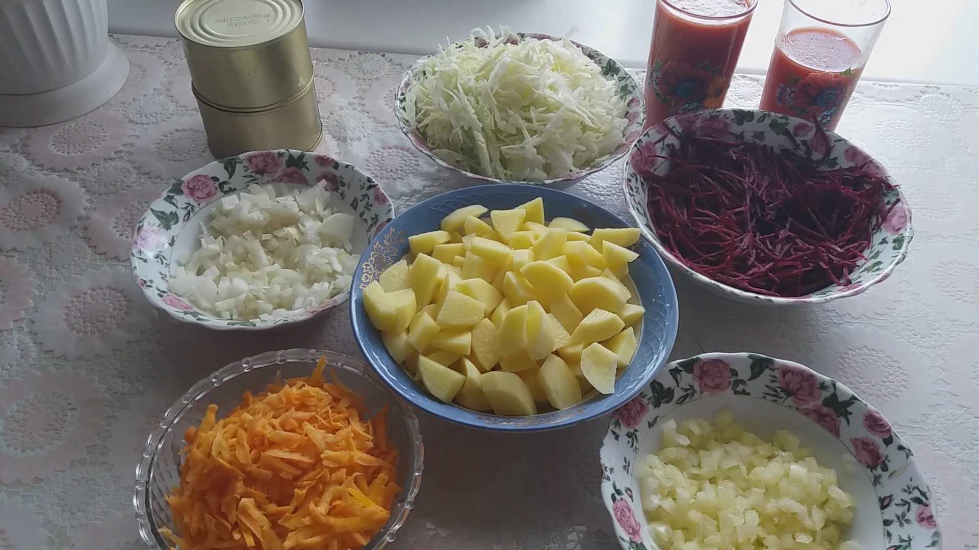 Холодный борщ с килькой — Шаг 1