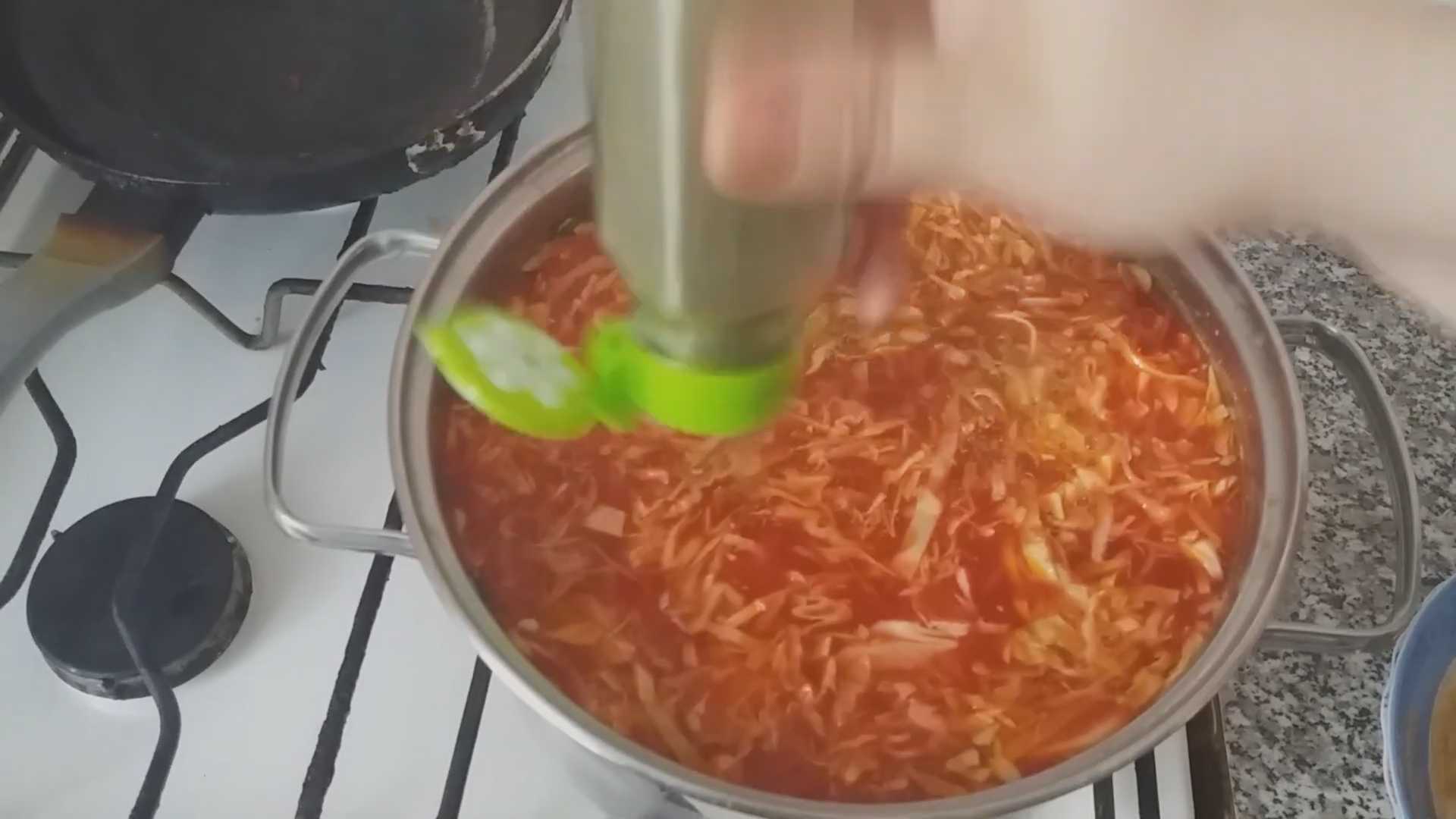 Холодный борщ с килькой — Шаг 9