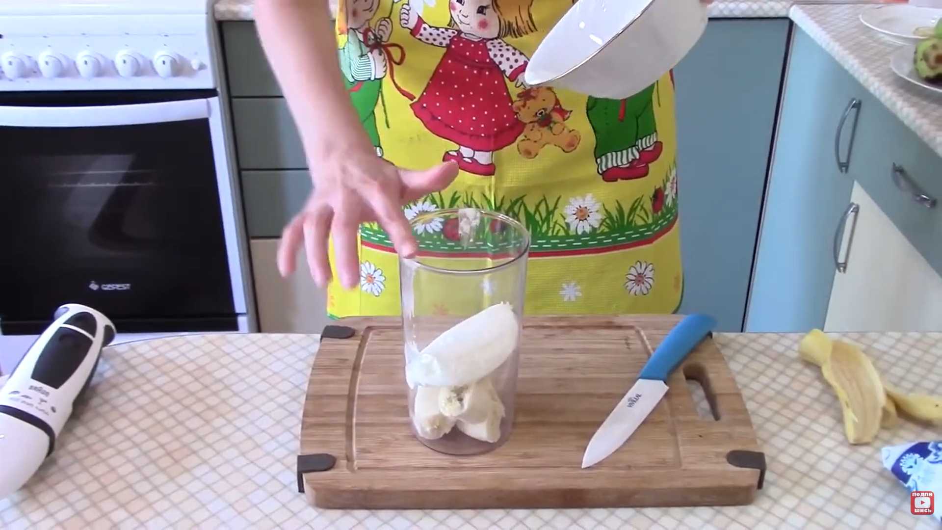 Молочный коктейль с бананом и мороженым-Шаг 2