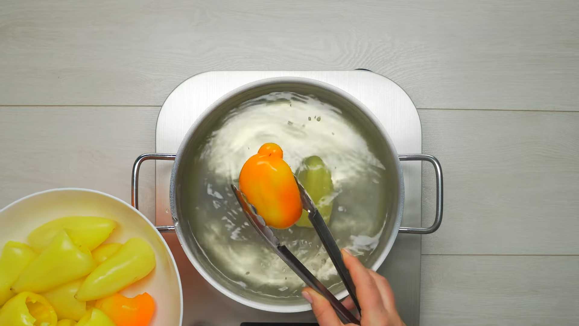 Маринованный болгарский перец для фаршировки на зиму-Шаг 3