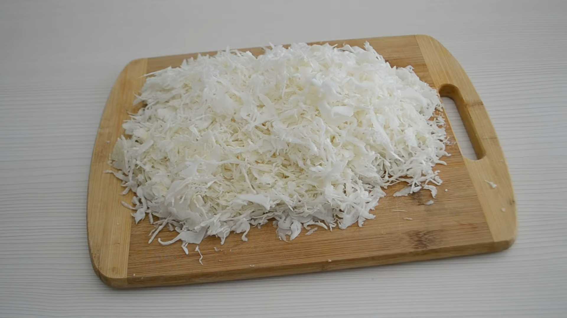 Заготовки на зиму из капусты со свеклой-Шаг 4