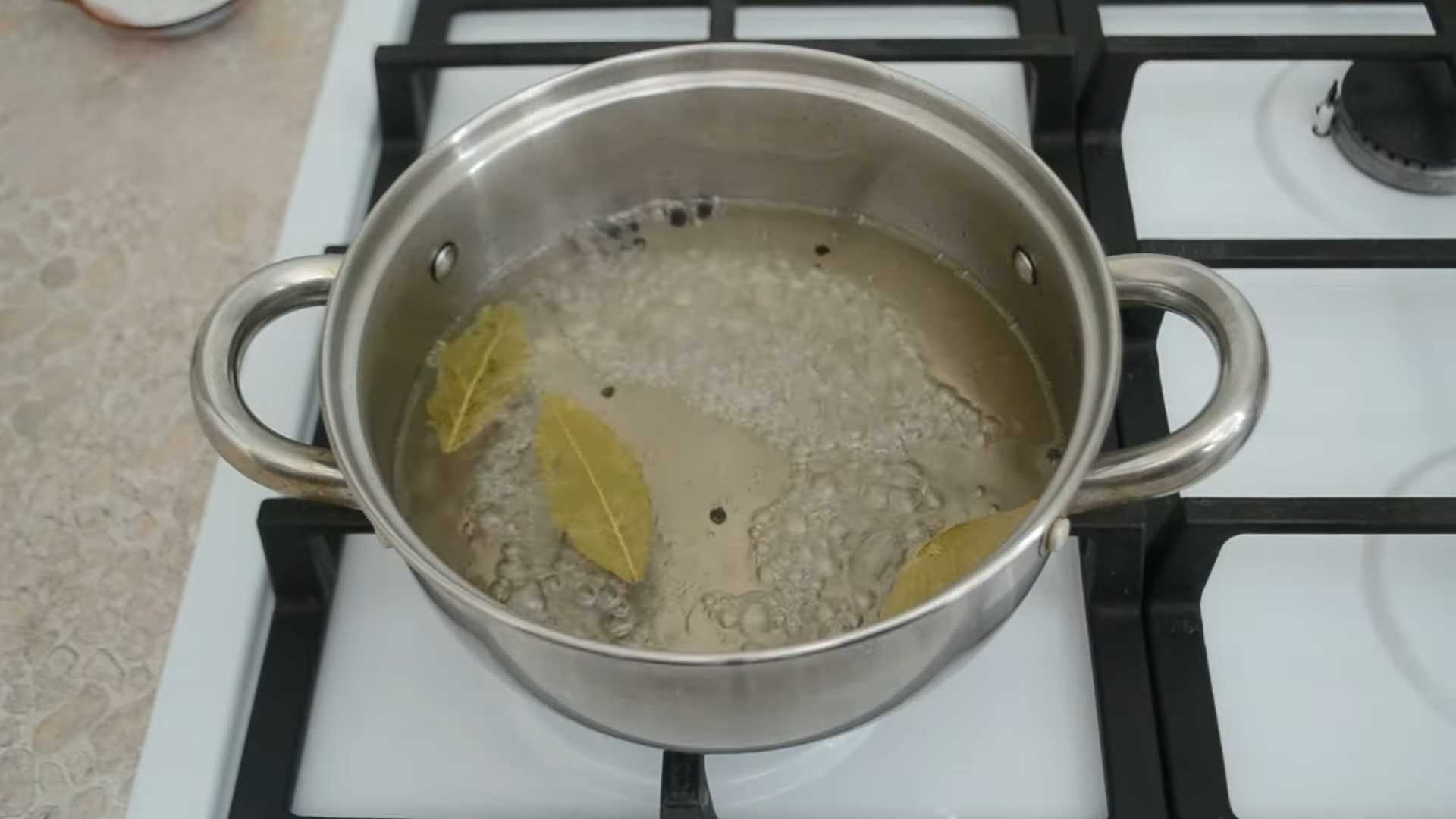 Заготовки на зиму из капусты со свеклой-Шаг 7