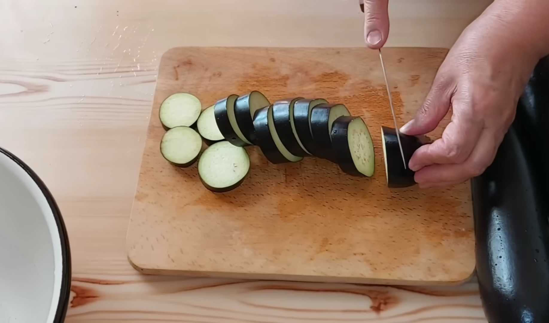 Заготовки на зиму из баклажанов и перца-Шаг 1