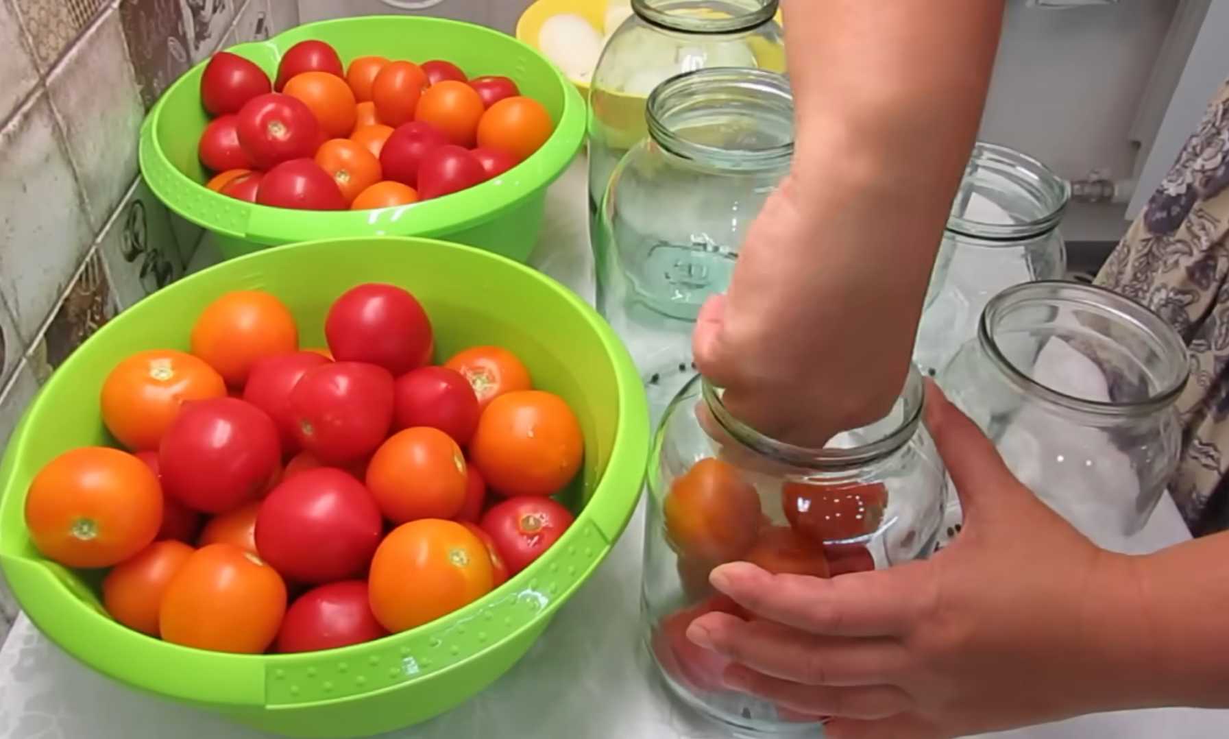 Маринованные помидоры сладкие с луком-Шаг 5