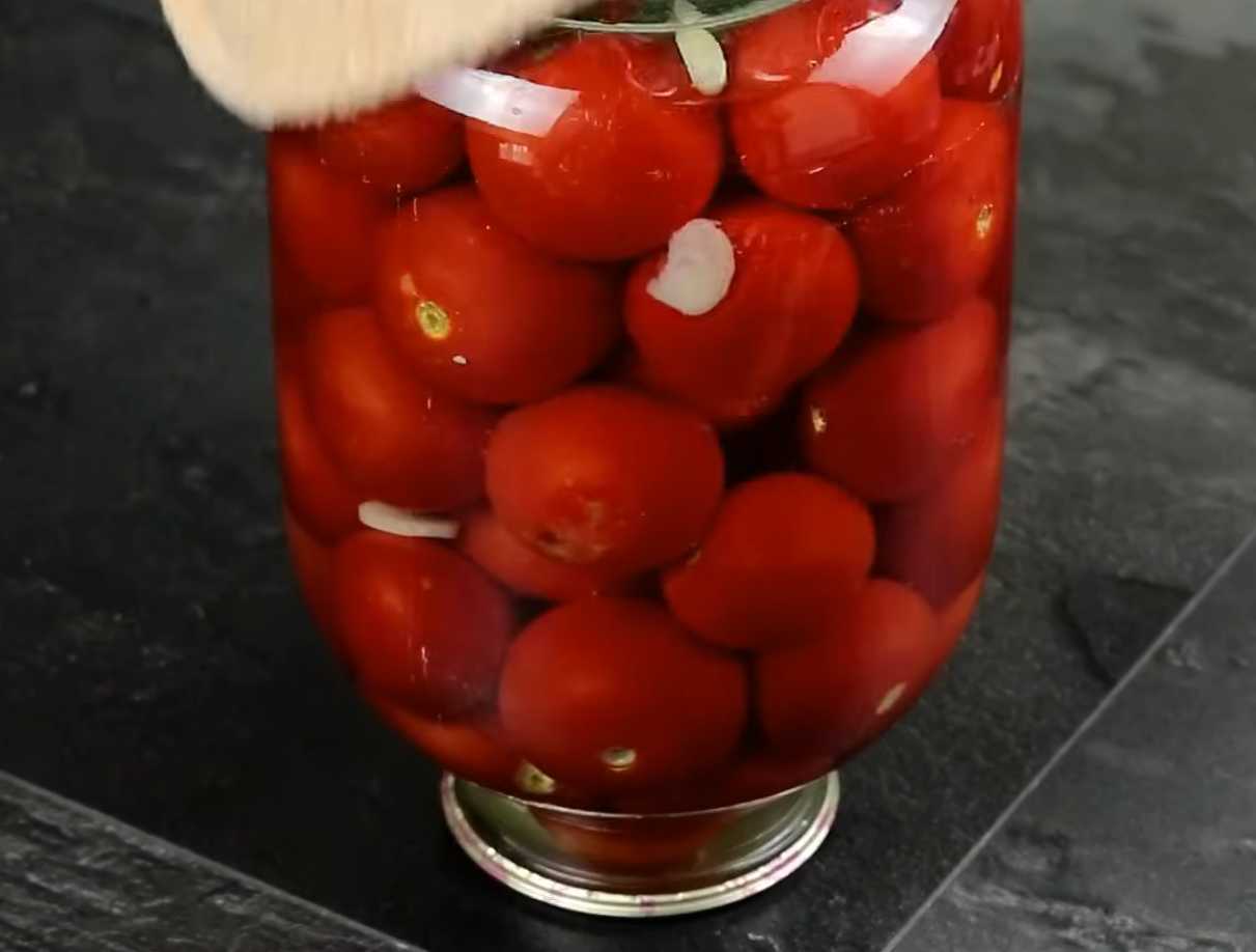 Маринованные помидоры "Королевские"-Шаг 7