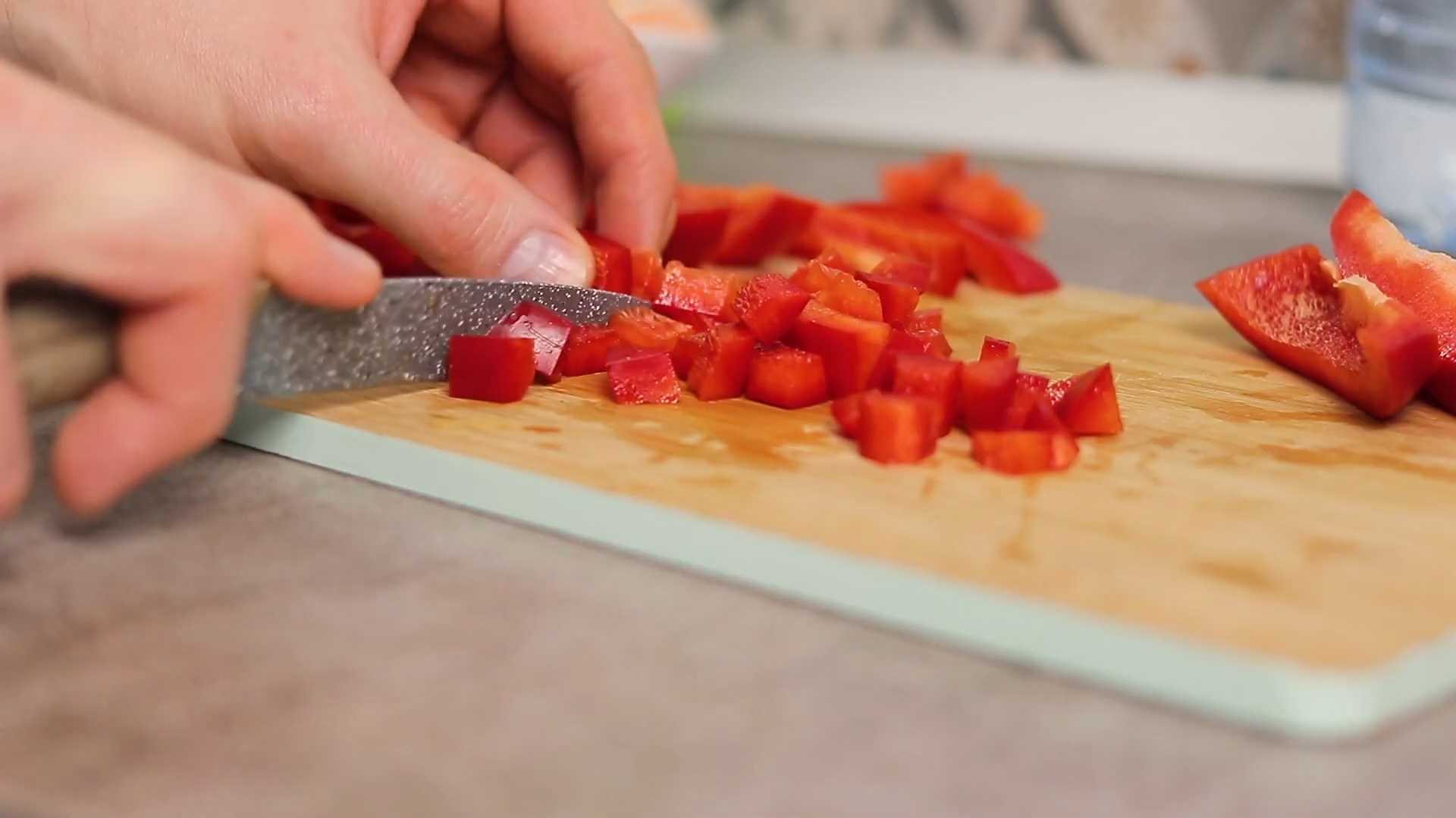 Булгур с запечённой тыквой и красным перцем-Шаг 7