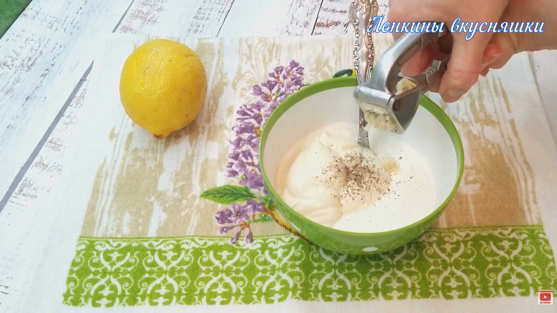 Салат Цезарь с помидорами черри-Шаг 3