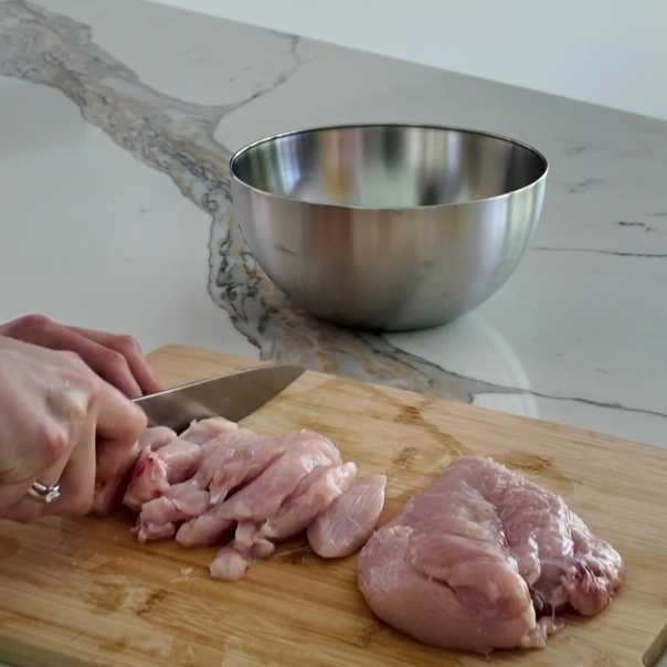 Куриное филе, томленное с овощами — Шаг 2