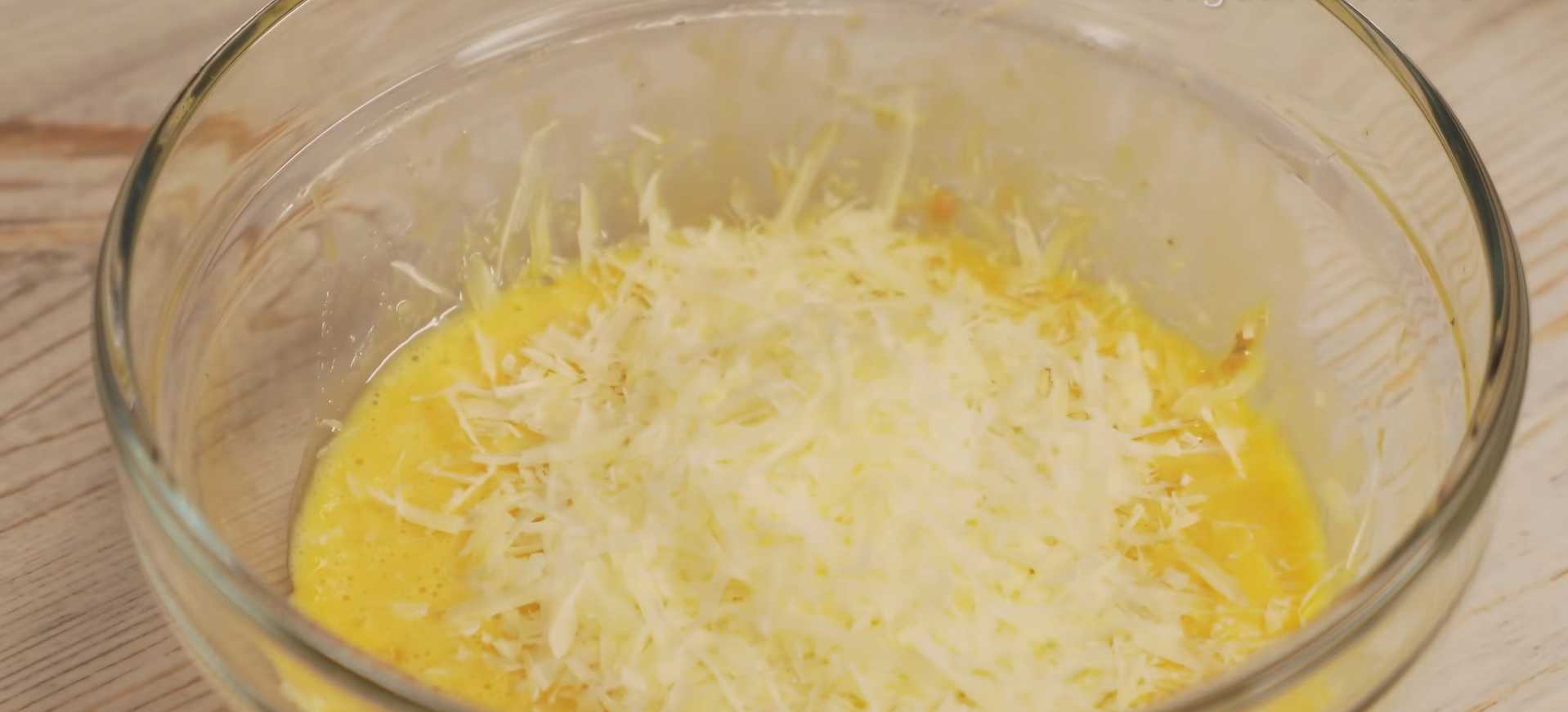 Салат Цезарь классический с курицей — Шаг 5