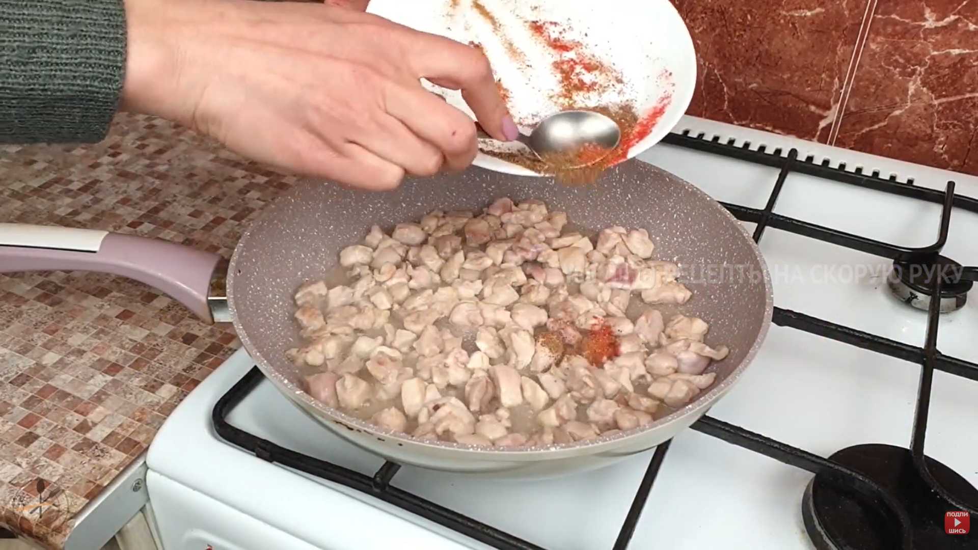 Салат Цезарь с копченым сыром — Шаг 6