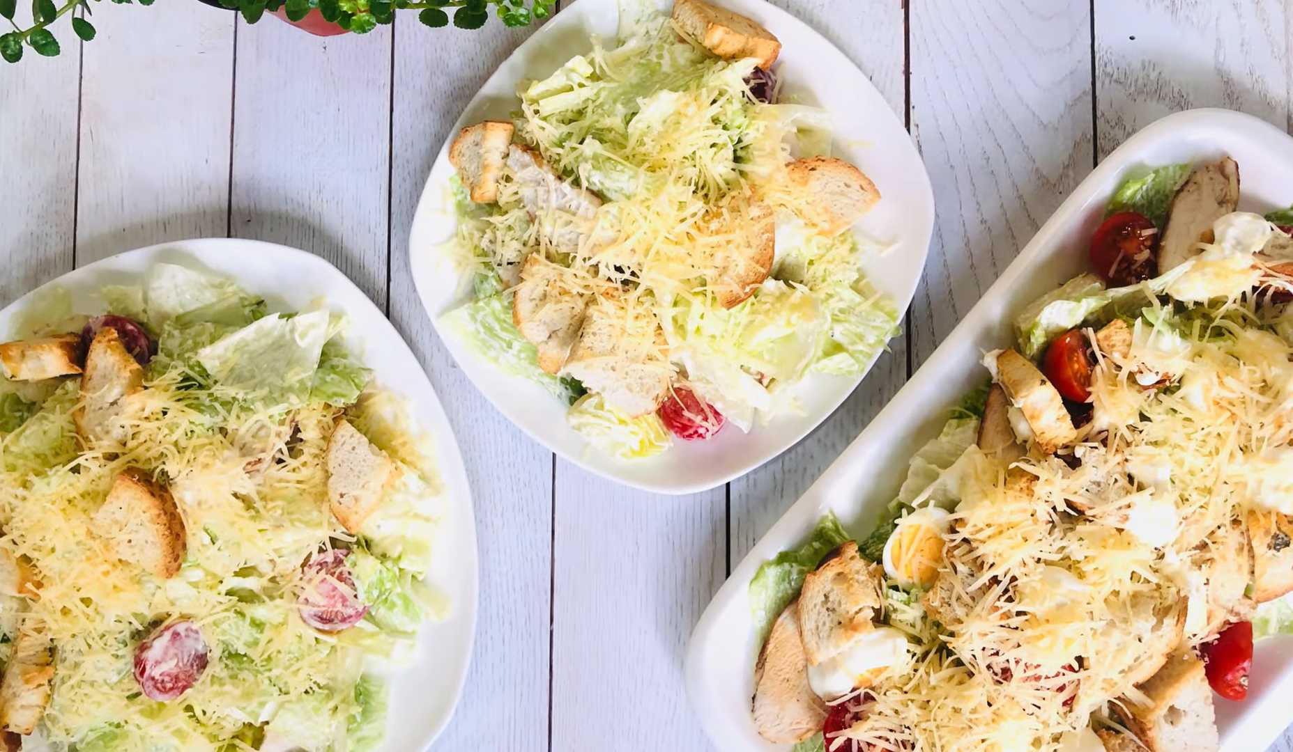 Салат Цезарь с перепелиными яйцами-Шаг 13