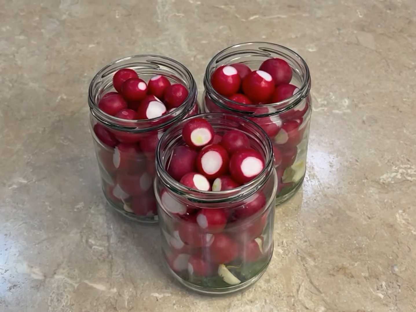Маринованный редис на зиму в банках-Шаг 3