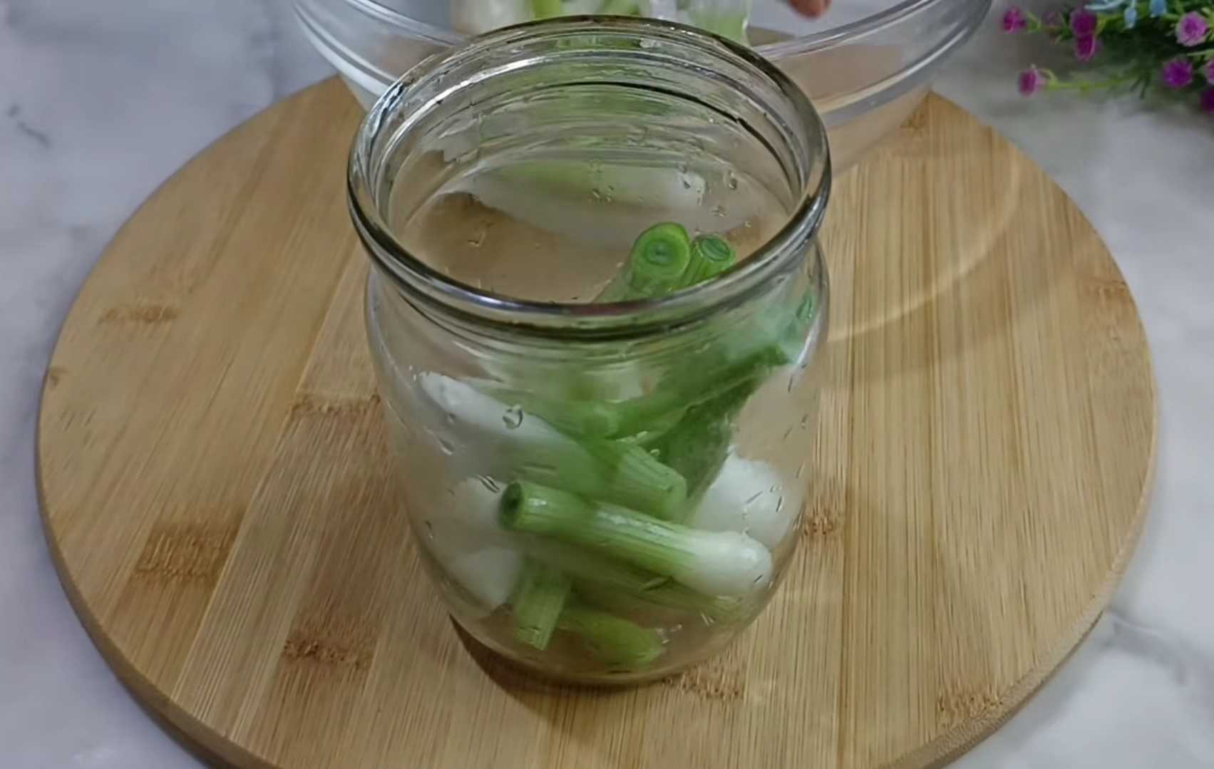 Маринованный зеленый лук на зиму-Шаг 5