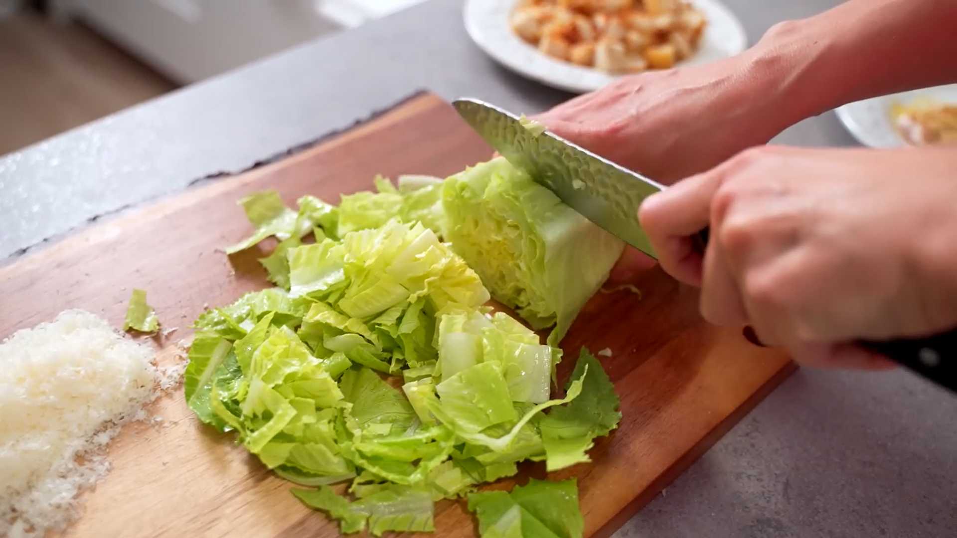 Салат Цезарь с курицей без заморочек-Шаг 14