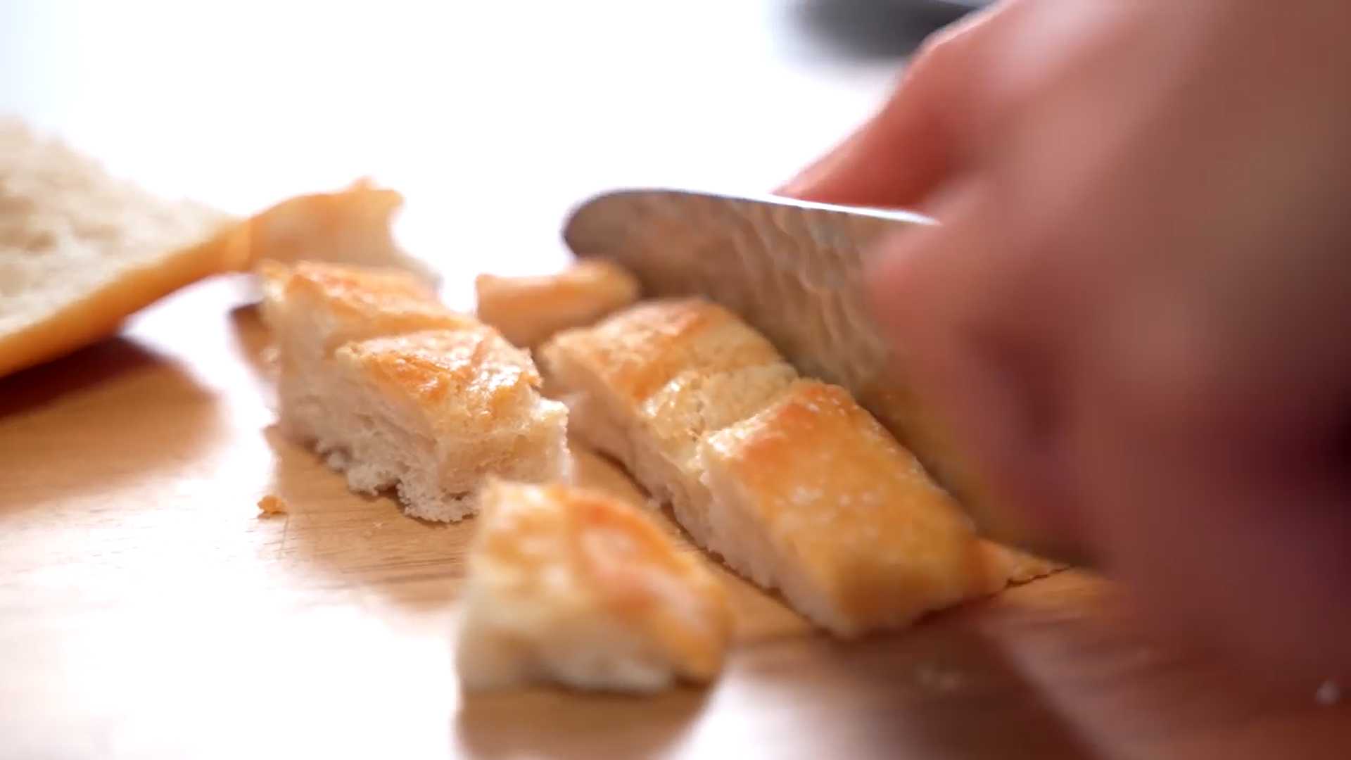 Салат Цезарь с курицей без заморочек-Шаг 1
