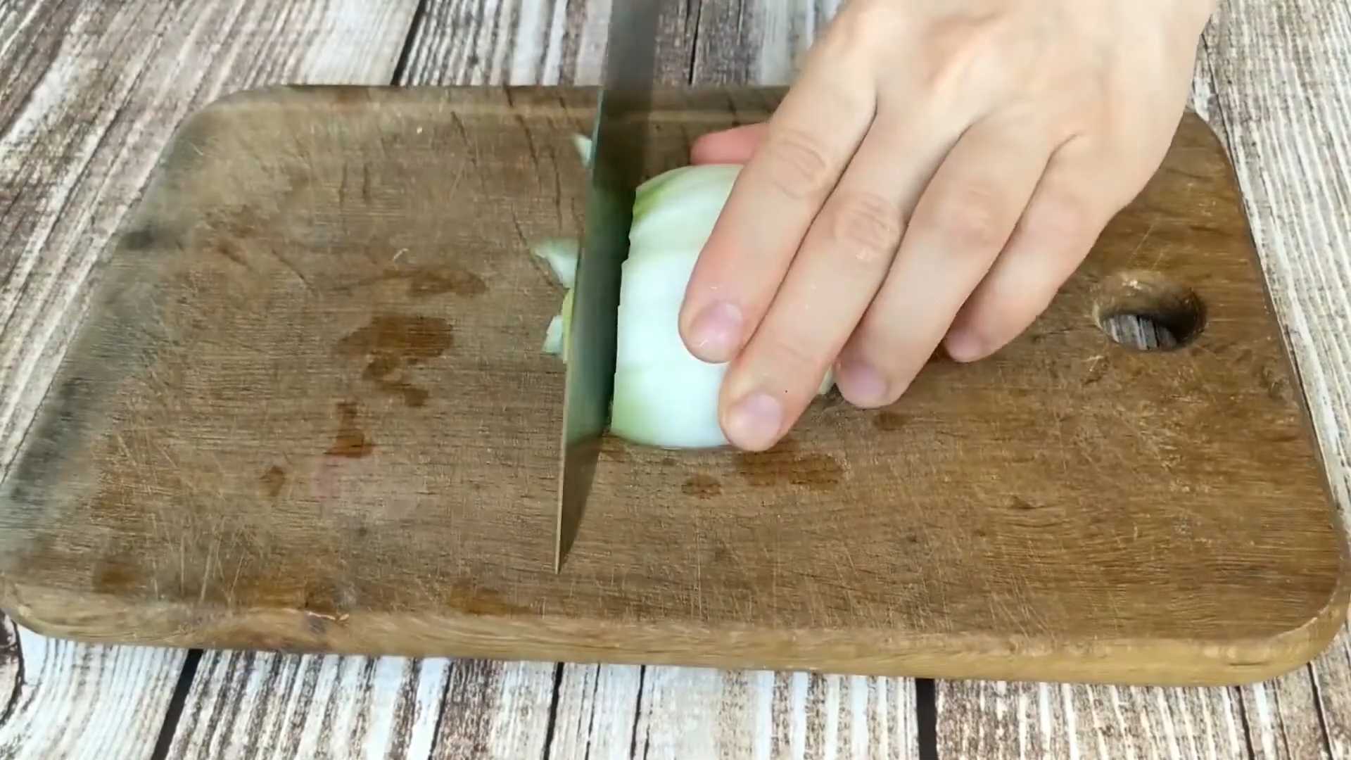 Фаршированные баклажаны лодочки-Шаг 3