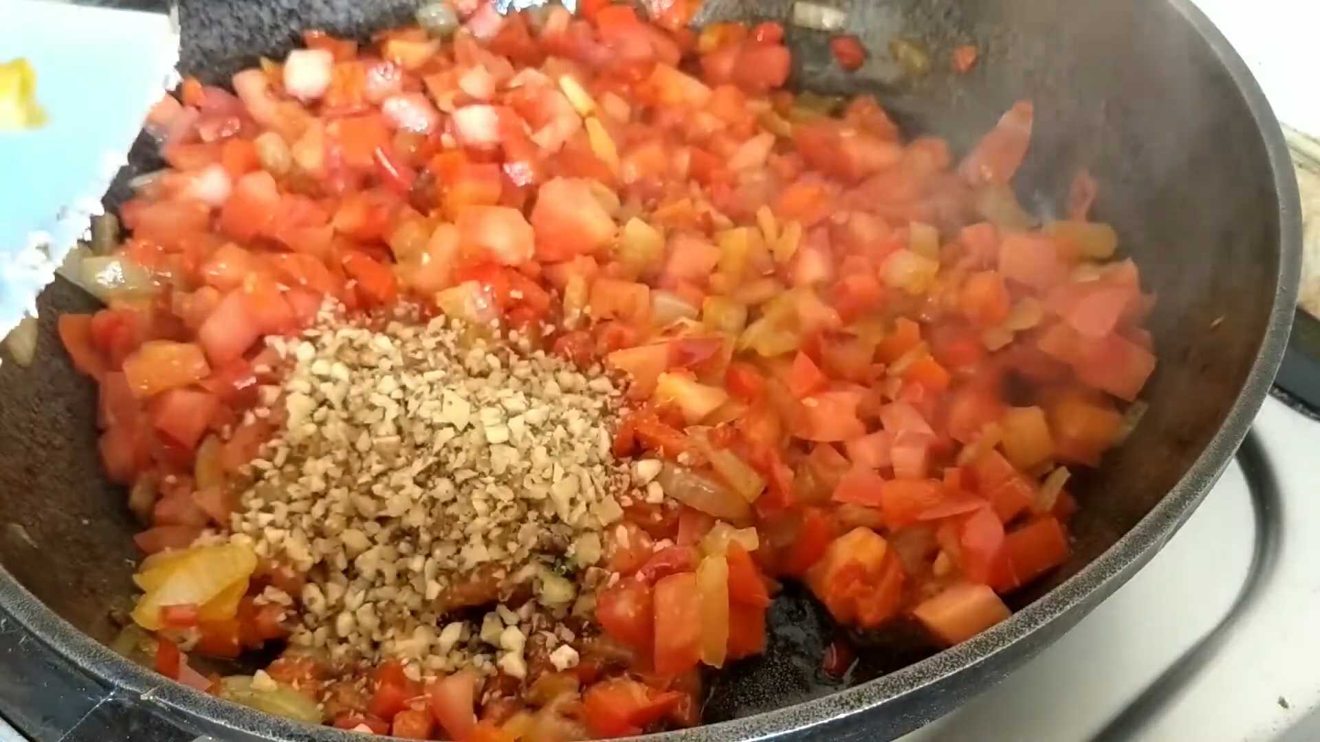 Фаршированные баклажаны лодочки-Шаг 7