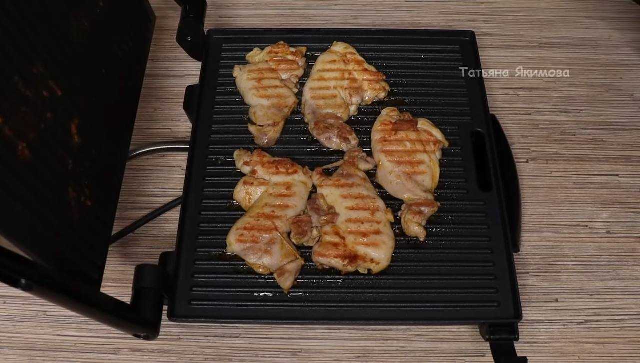 Салат Цезарь с курицей и черри-Шаг 6