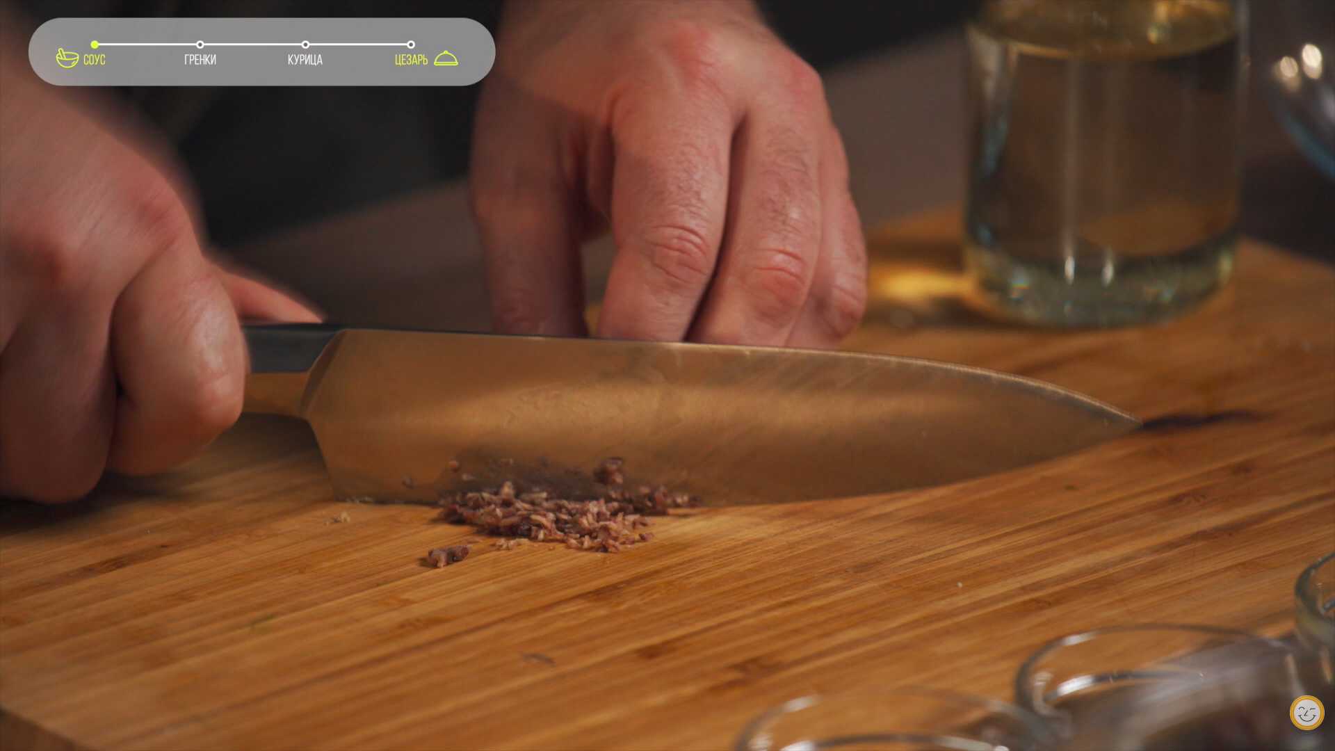 Салат цезарь с курицей от шефа-Шаг 4