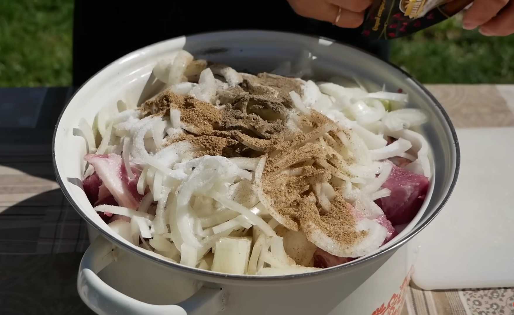 Маринад для шашлыка на кефире-Шаг 4
