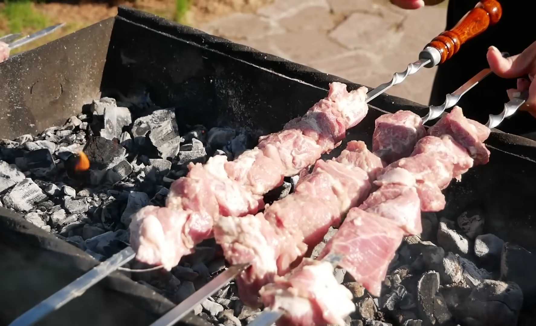 Маринад для шашлыка на кефире-Шаг 9
