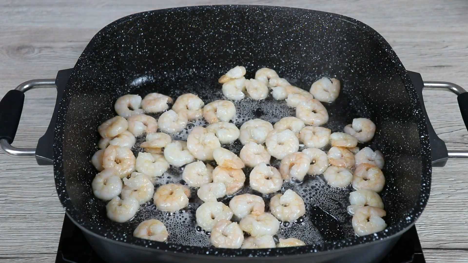 Рис с креветками и овощами-Шаг 4