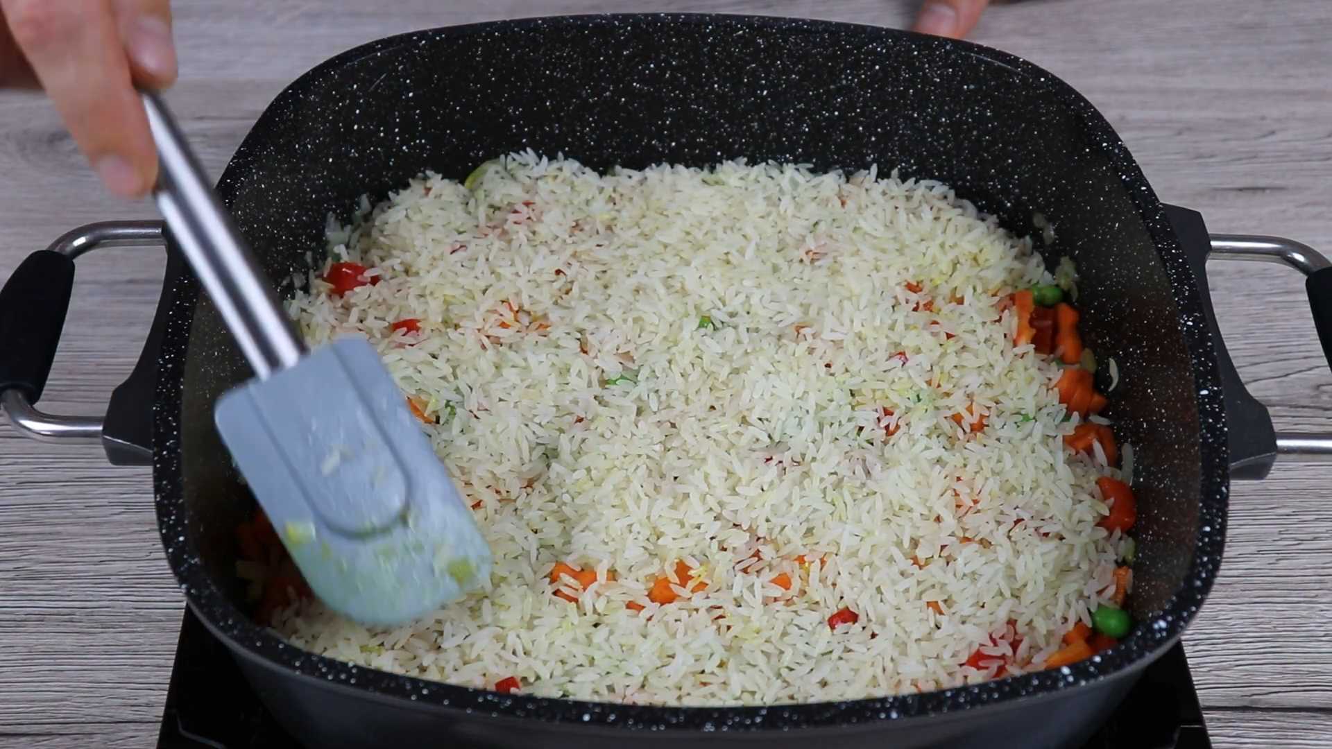 Рис с креветками и овощами-Шаг 9