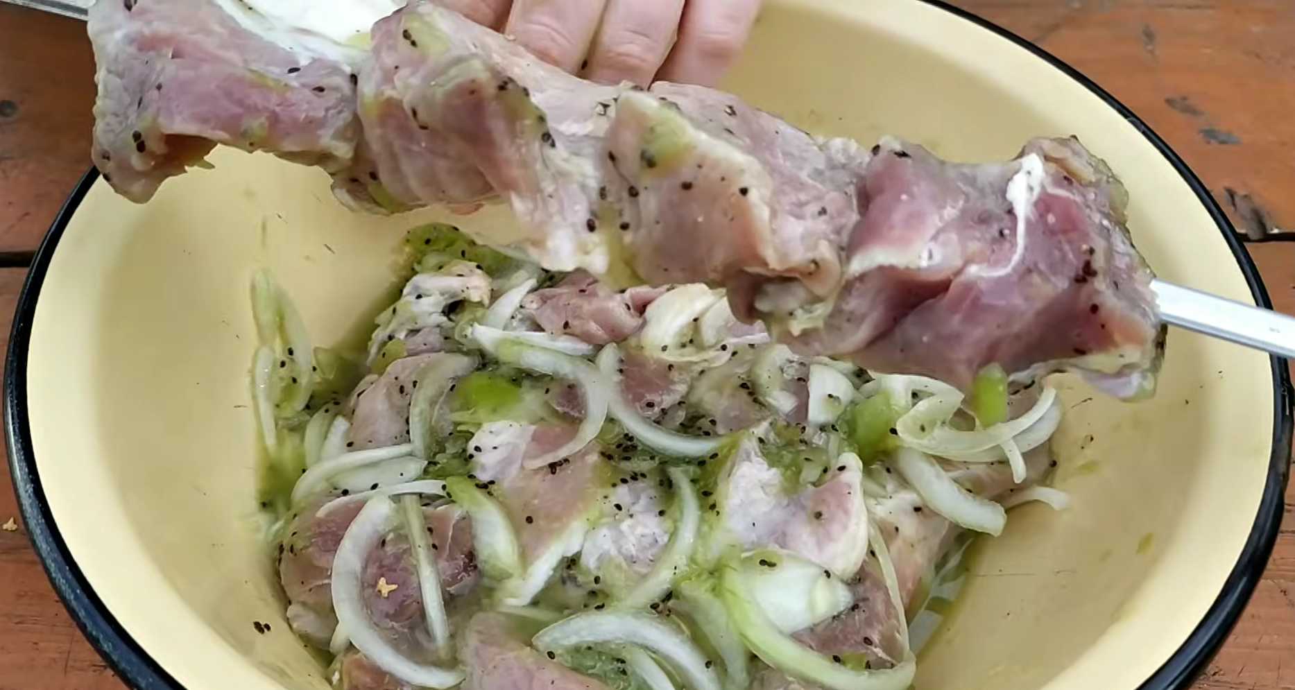 Маринад для шашлыка с киви и сахаром-Шаг 7