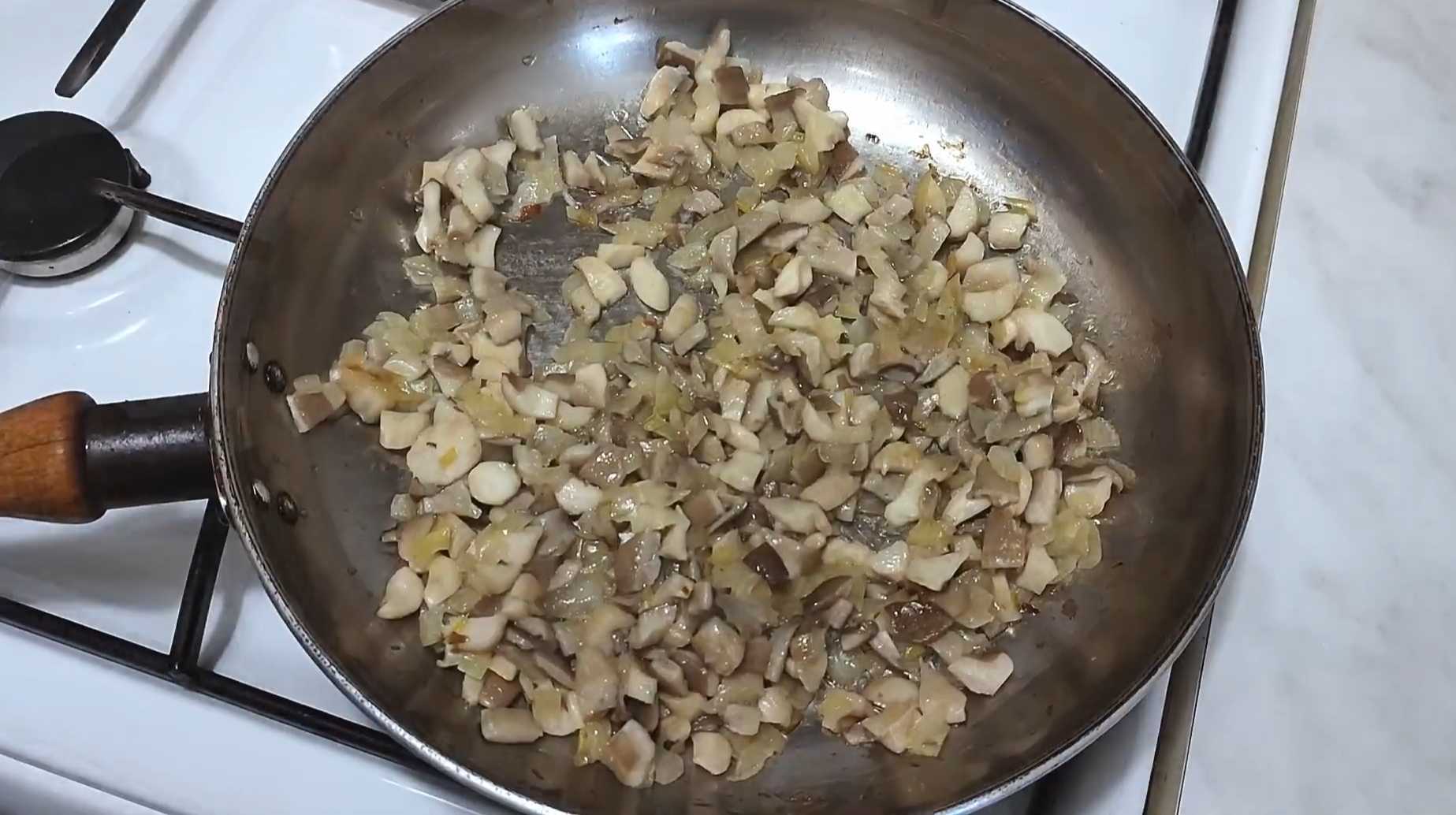 Вареники с картошкой и грибами-Шаг 5