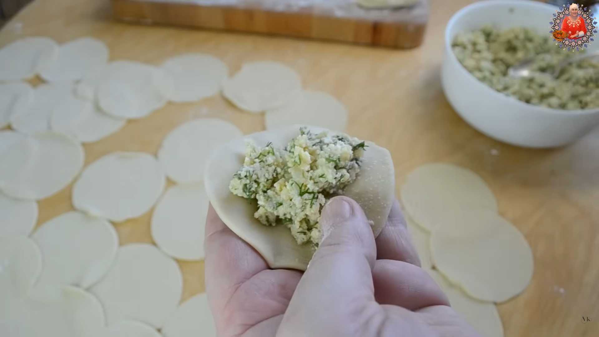 Вареники с творогом и зеленым луком-Шаг 12
