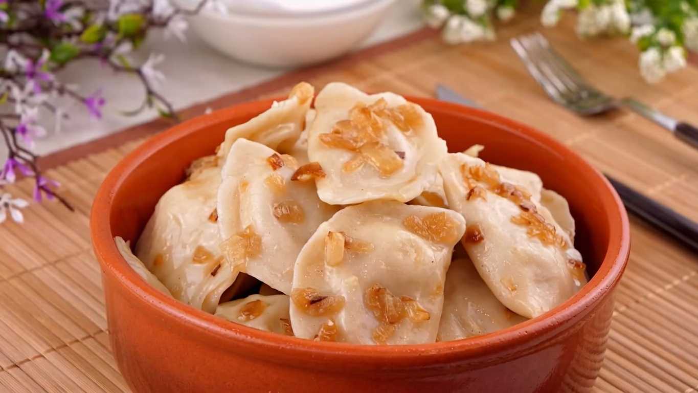 Вареники с картошкой и жареным луком-Шаг 14