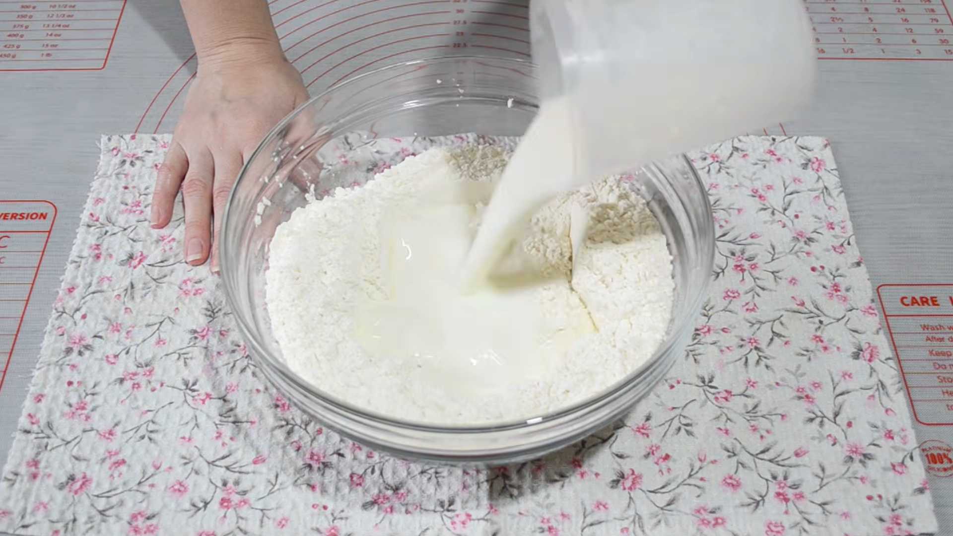 Пышные вареники на пару-Шаг 3