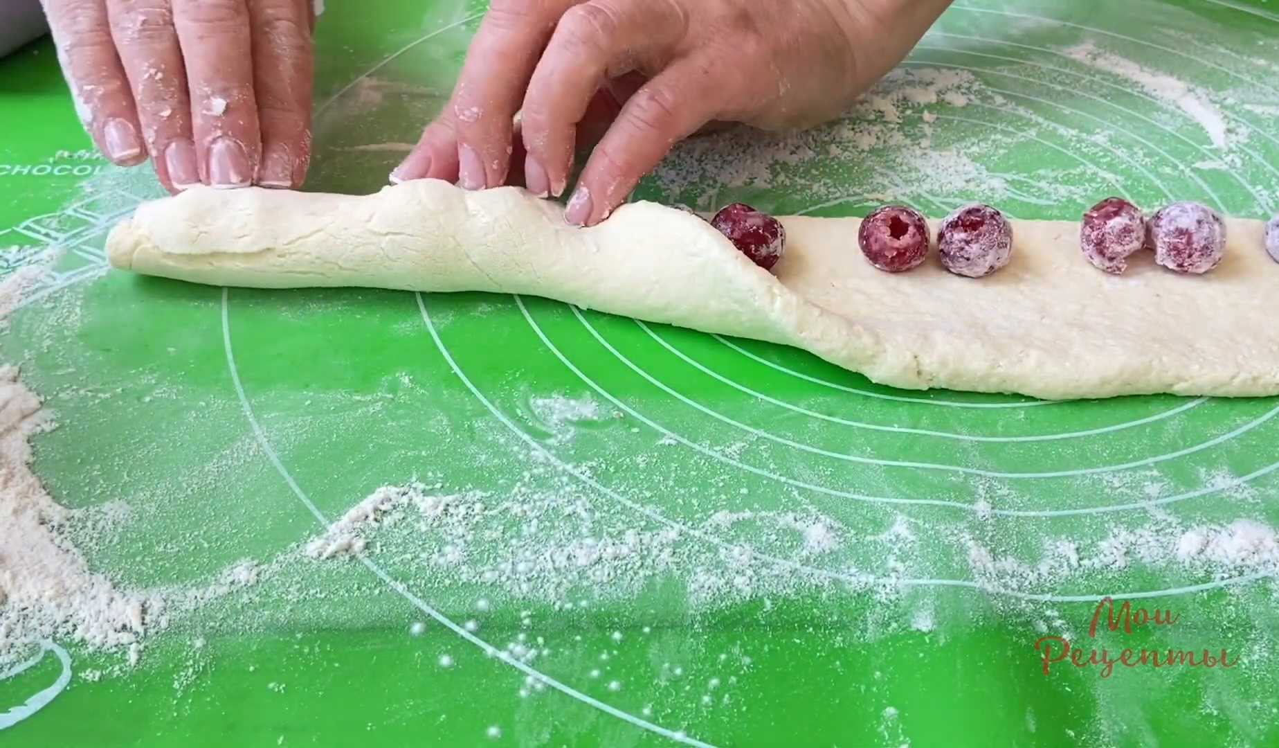 Ленивые вареники с вишней-Шаг 6