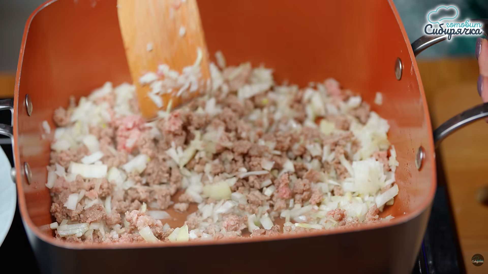 Вареники с капустой и фаршем-Шаг 7